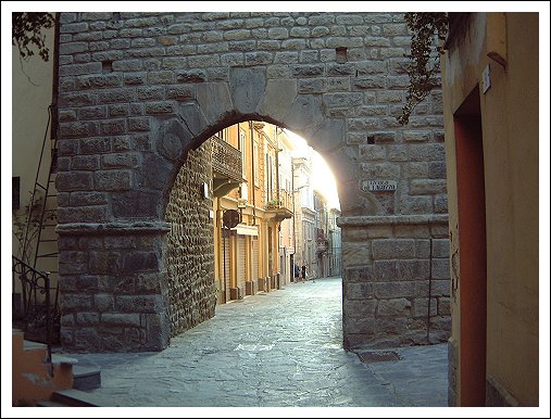 Arco della Porta Soprana